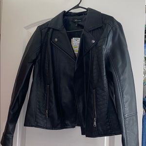 Baccini NYC black leather jacket BRAND NEW